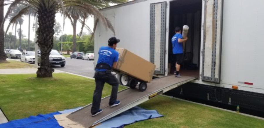 Malibu home to Scottsdale full-service long-distance