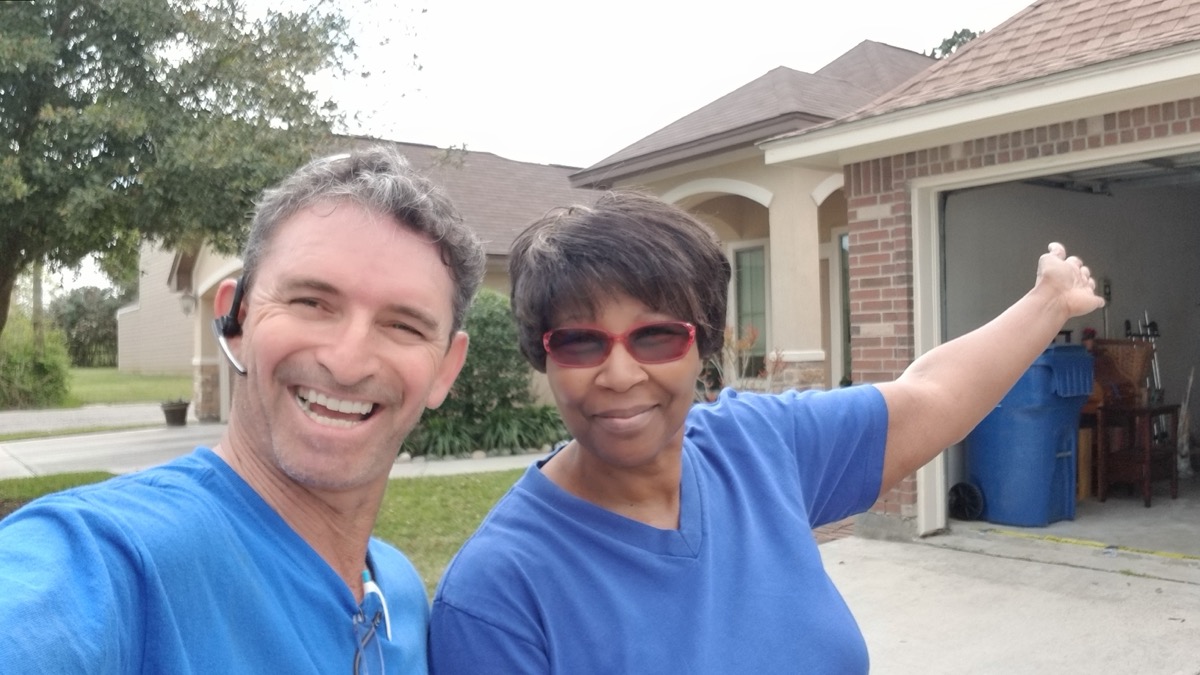 Smiling Moving Pro Inc customer on move day