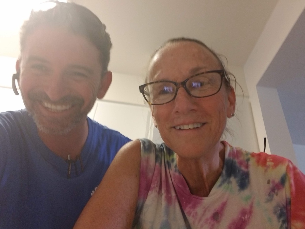 Satisfied Moving Pro Inc customer after a completed move